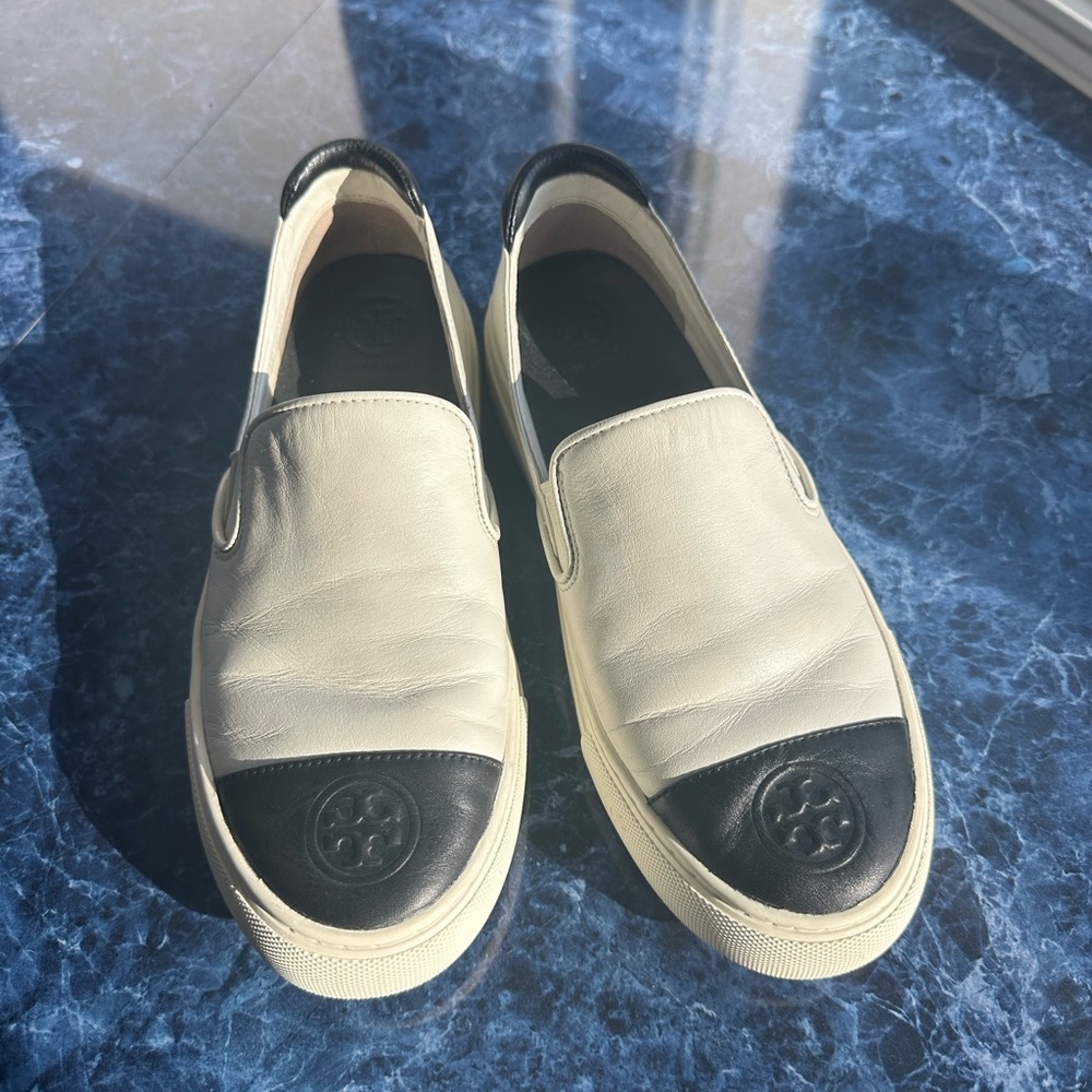Tory Burch size 6.5